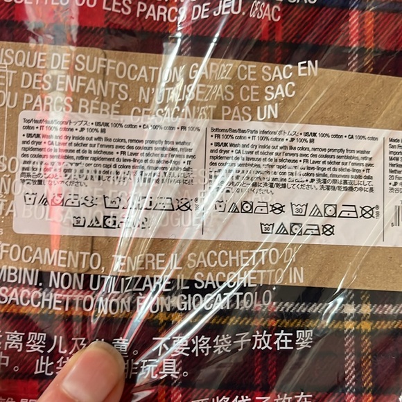 Gap Body classic flannel pjs - Picture 4 of 6